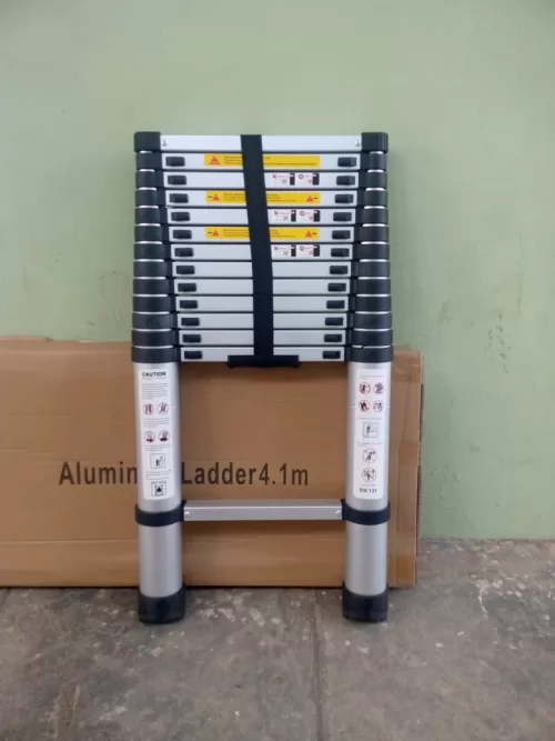 4.1m telescopic aluminium ladder